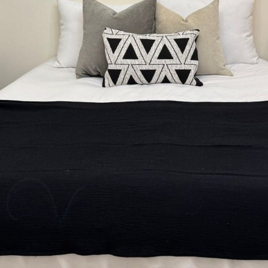 Decoravita | Bamilina Blanket | Black