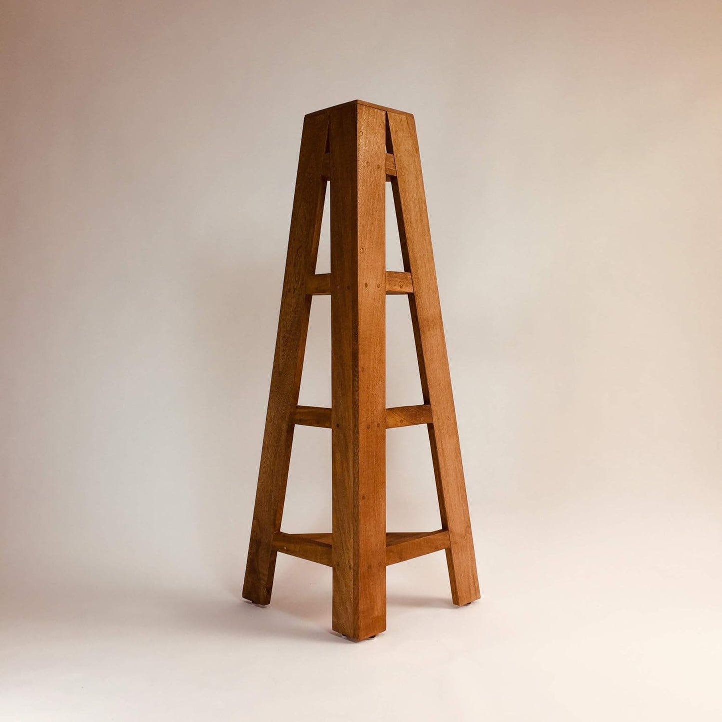 Brossard | Corner Bookshelf, 4 Shelves | Natural