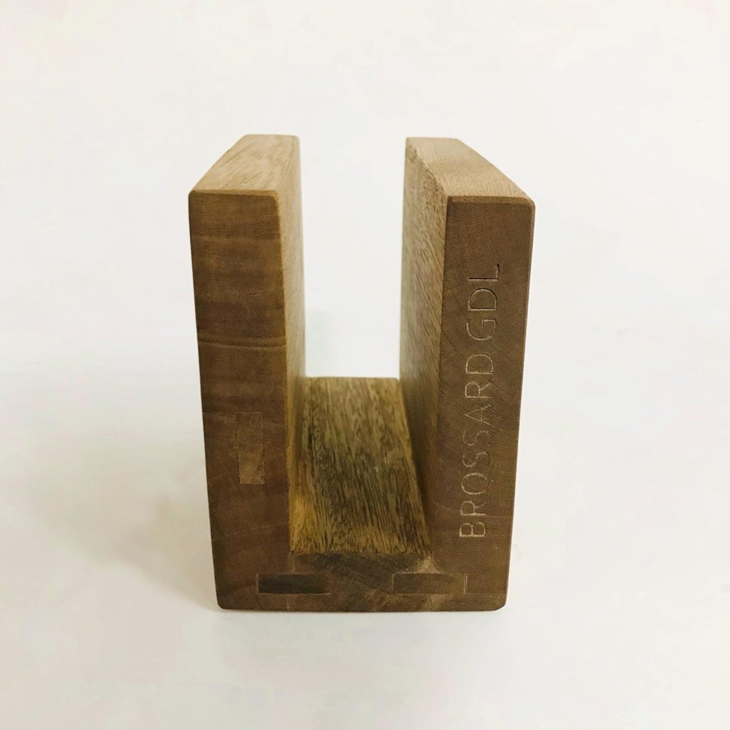 Brossard | Napkin Holder | Natural