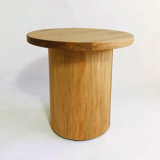 Brossard | Round Side Table with Cylindrical Base | Natural