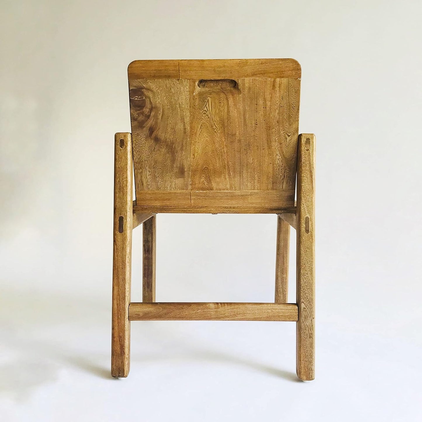 Brossard | Wooden Chair – Model BR1 with Armrests | Natural Finish