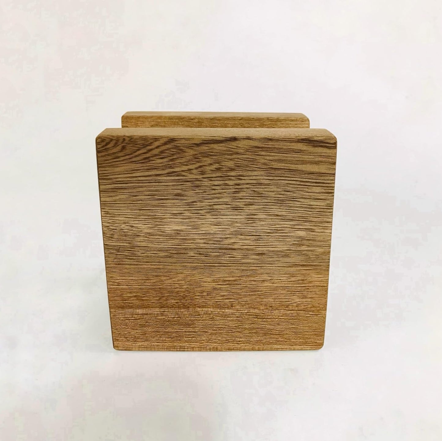 Brossard | Napkin Holder | Natural