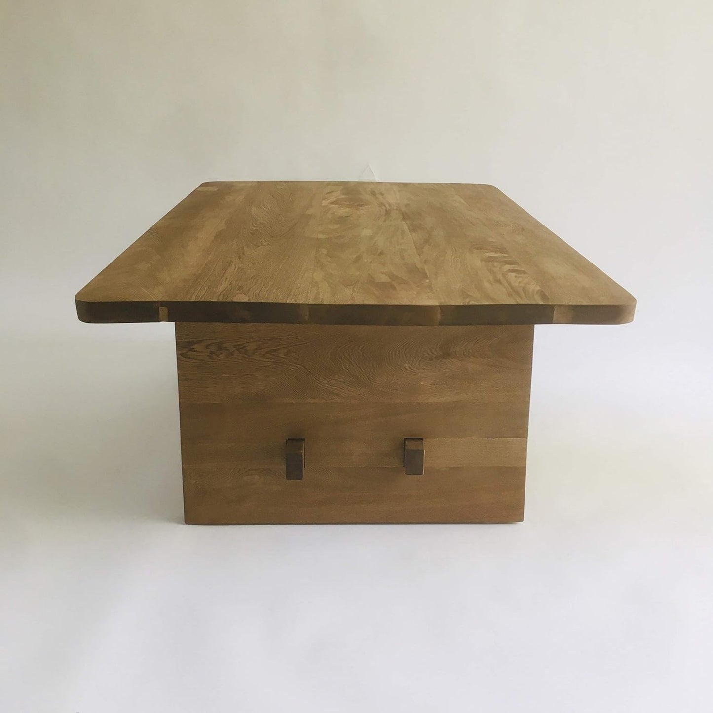 Brossard | Coffee Table with Angled Legs | Rosamorada Wood
