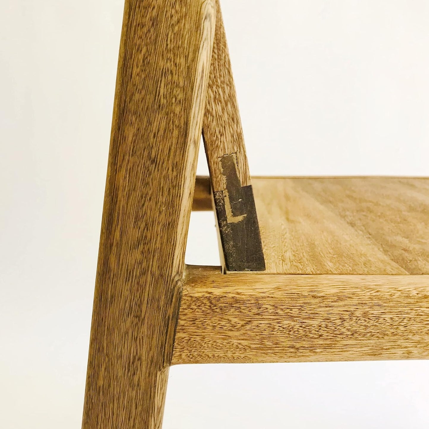 Brossard | Solid Wood Chair – Model BR2 | Natural Finish