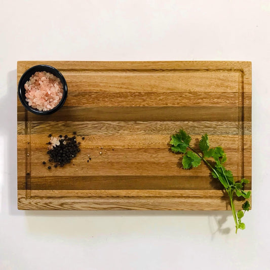 Brossard | Rectangular Cutting Board | Rosamorada Wood