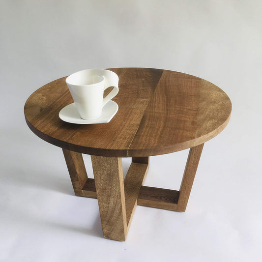 Brossard | Side Table with Trapezoid Base | Natural