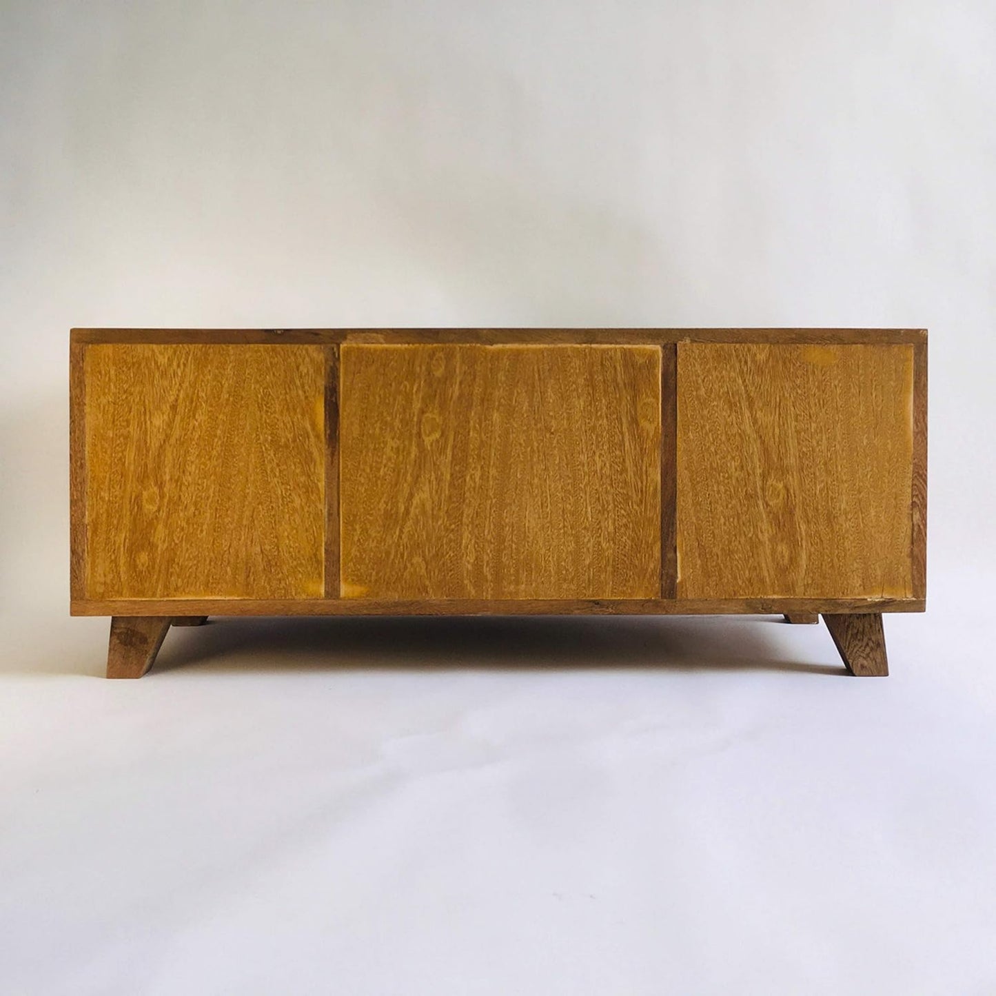 Brossard | Dresser / TV Stand with 4 Drawers | Rosamorada Wood