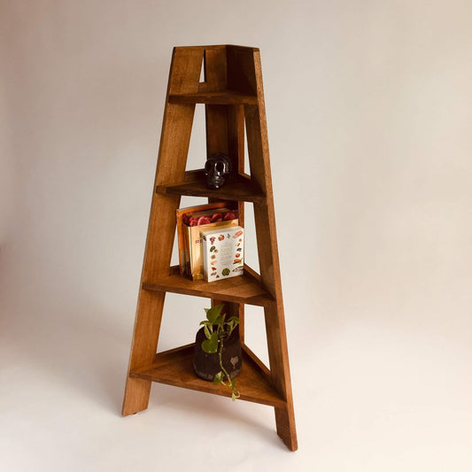 Brossard | Corner Bookshelf, 4 Shelves | Natural