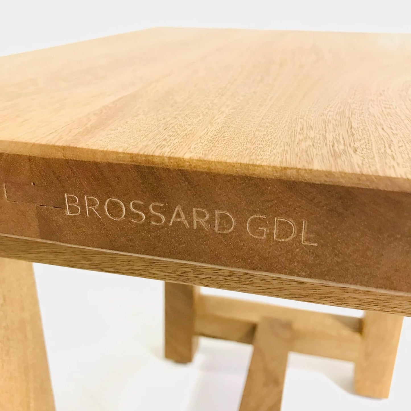 Brossard | Rectangular Bench Stool | Rosamorada Wood