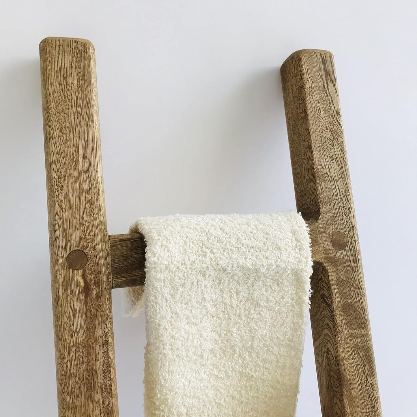 Brossard | Hand Towel Ladder, 3 Rungs | Natural