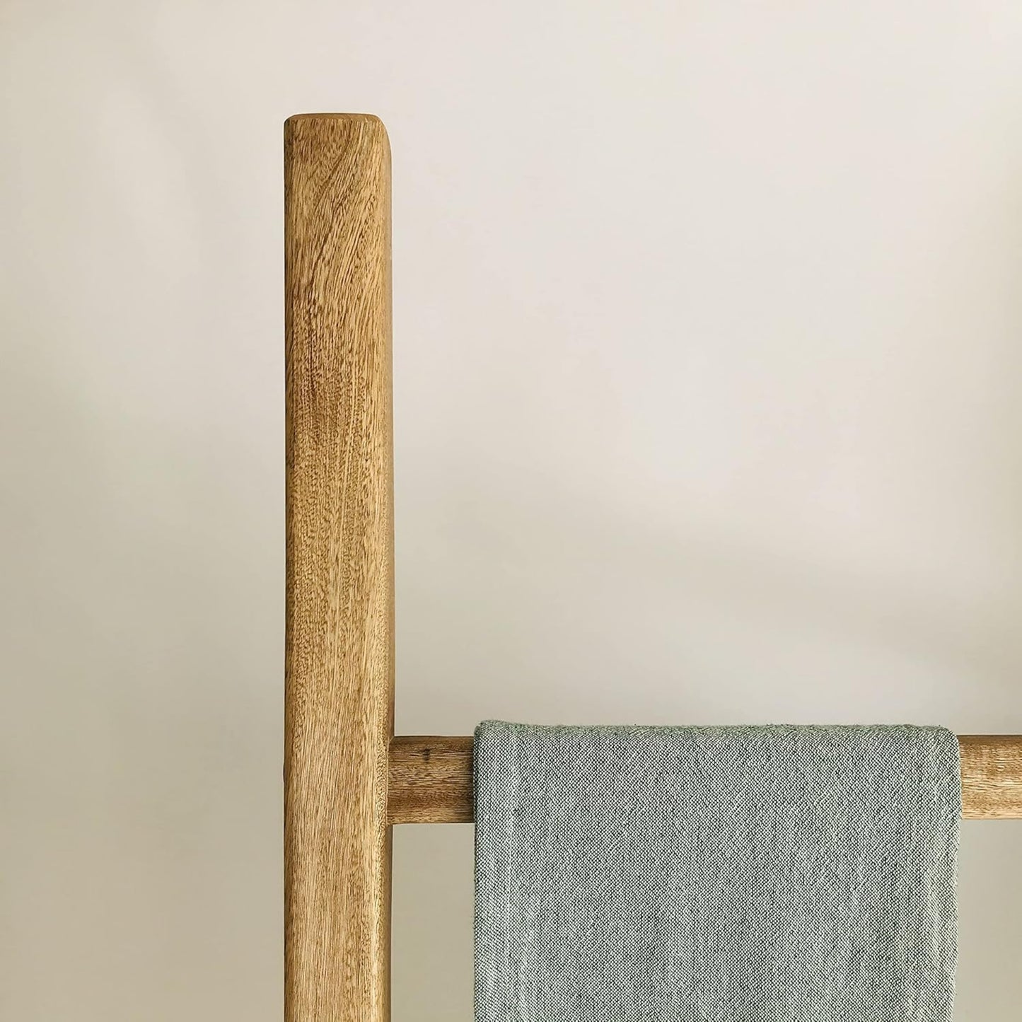Brossard | Ladder Towel Rack with 5 Rungs | Natural