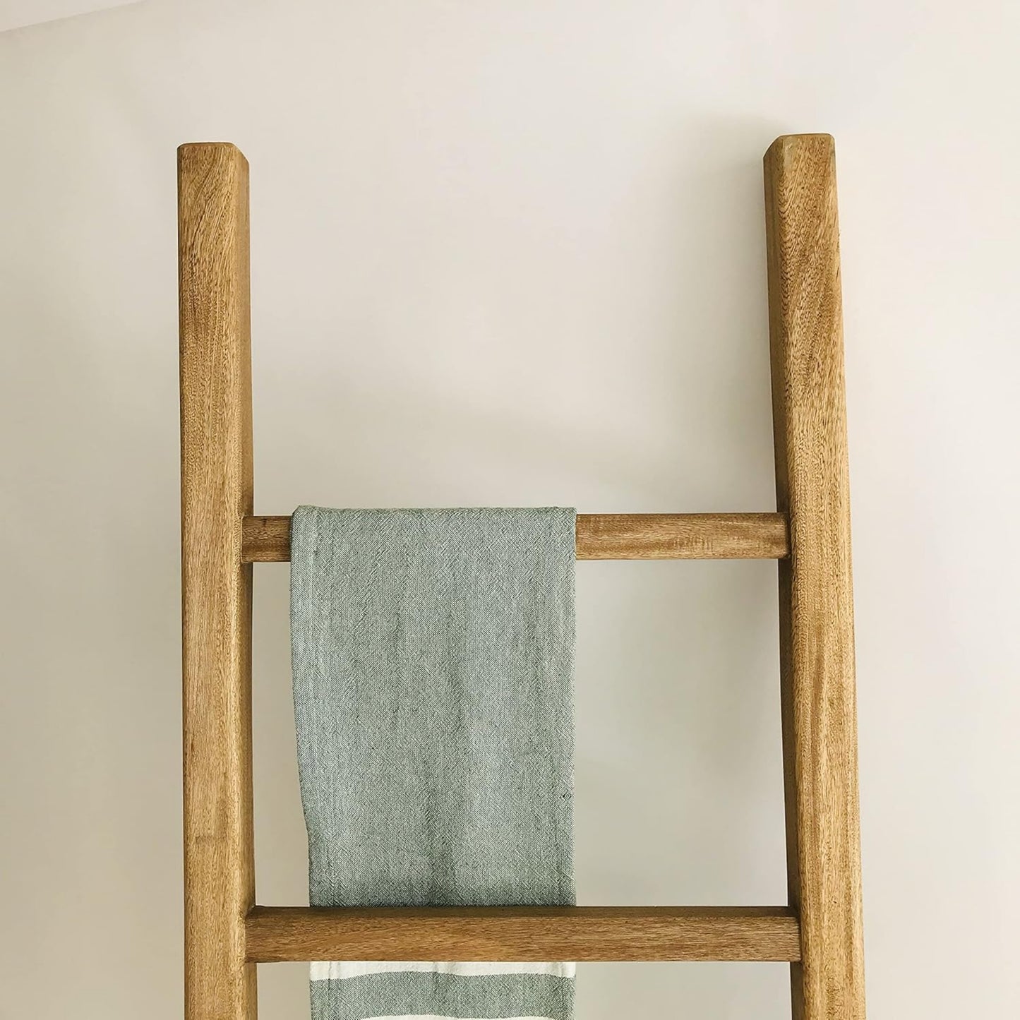 Brossard | Ladder Towel Rack with 5 Rungs | Natural