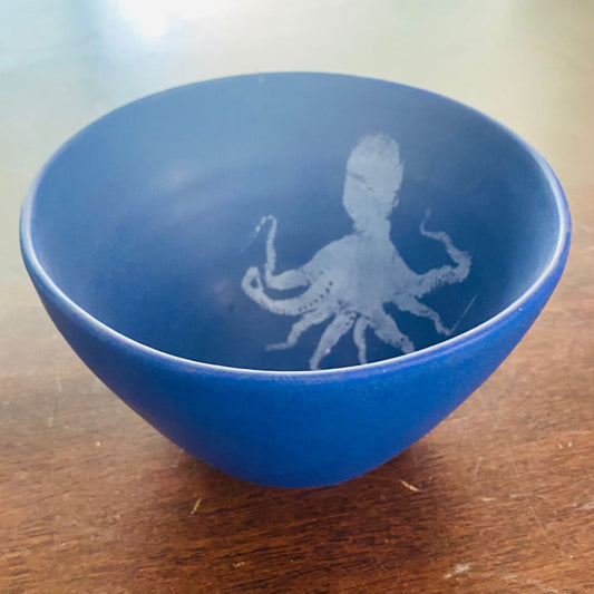 Damar | Individual Blue Bowl | White Octopus