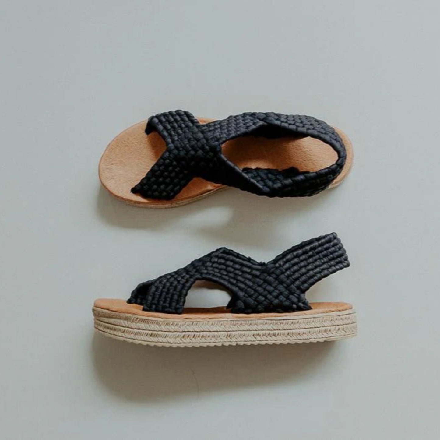Kwara | Playero Platform Sandals | Women
