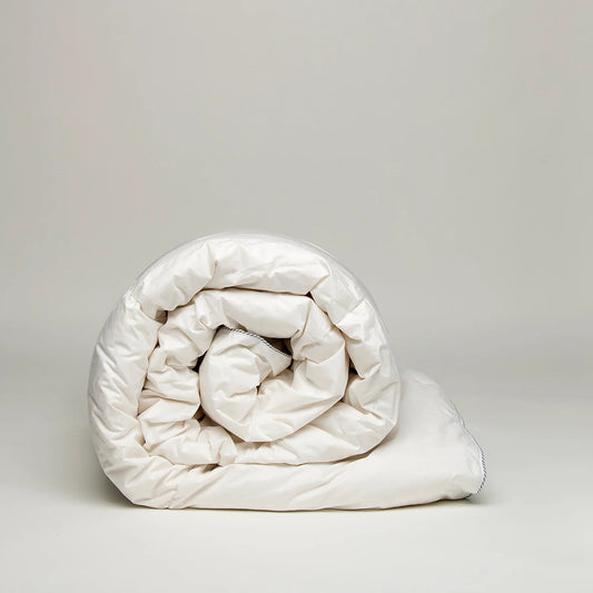 Vivenda | 4-Season Down Comforter | Twin, Full/Queen, King