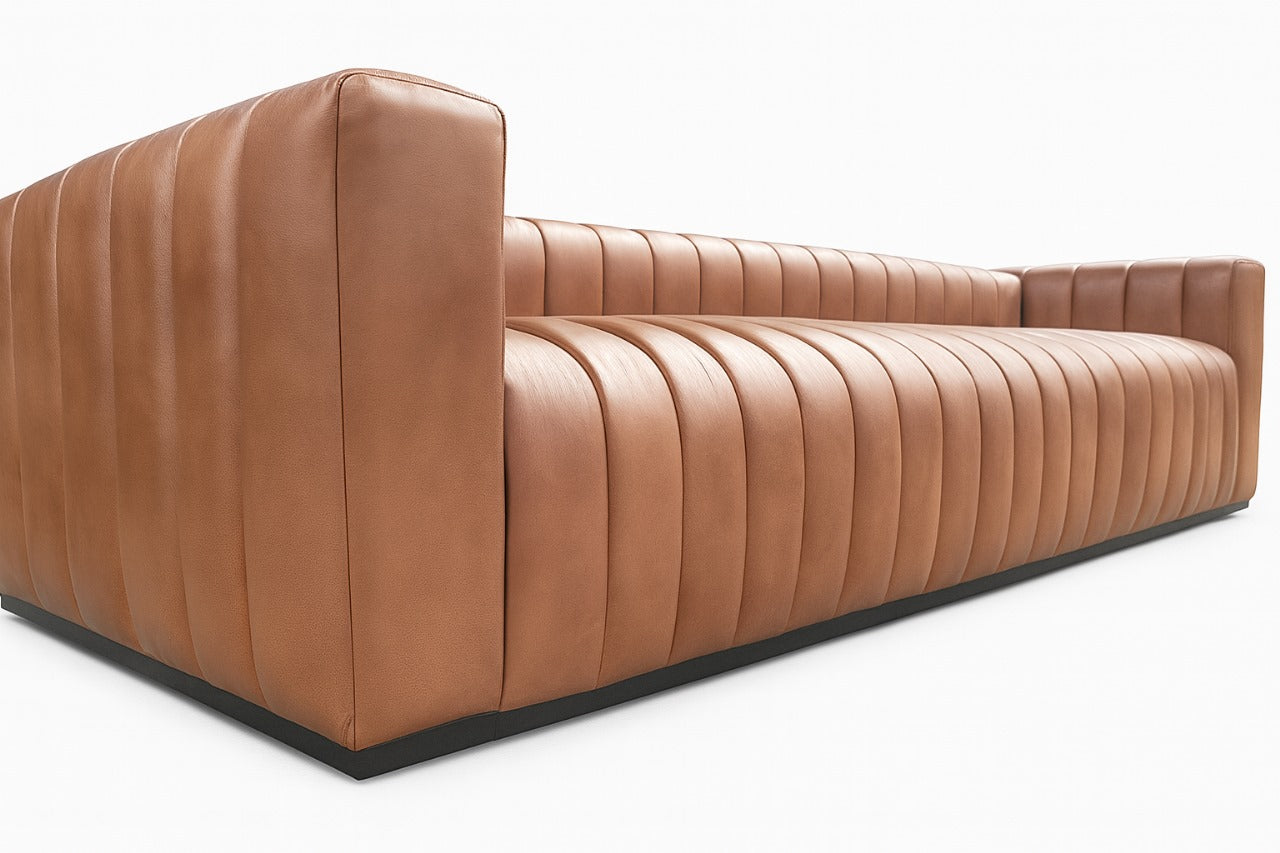 Natural Leather | Wallace Especial 130 Sofa | Angelina Henna