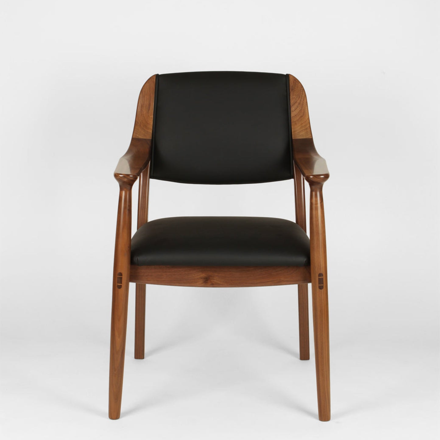 Artelier | Eelis | Chair
