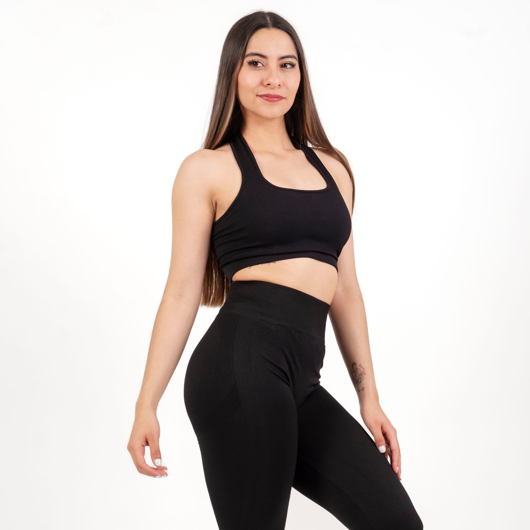 GDA Seamless | Halter Neck Seamless Sports Top | Black