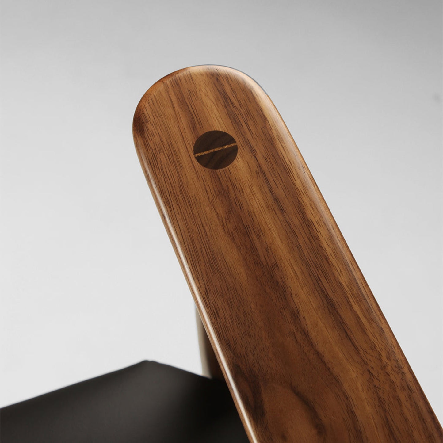 Artelier | Eelis | Chair