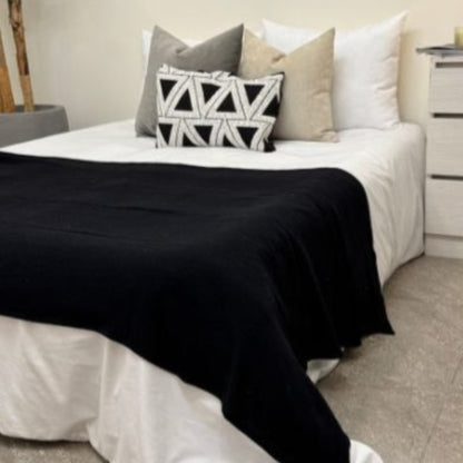 Decoravita | Bamilina Blanket | Black