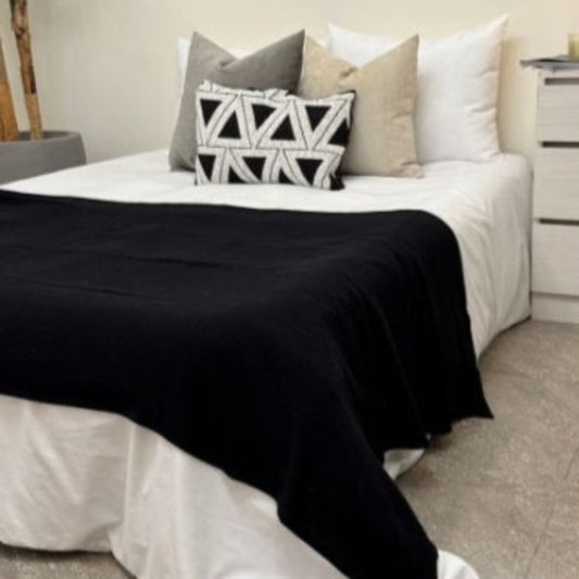 Decoravita | Bamilina Blanket | Black