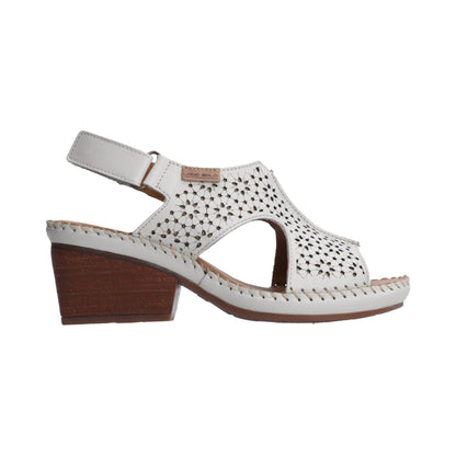 Lobo Solo | 2240 | Sharon Nuvol White