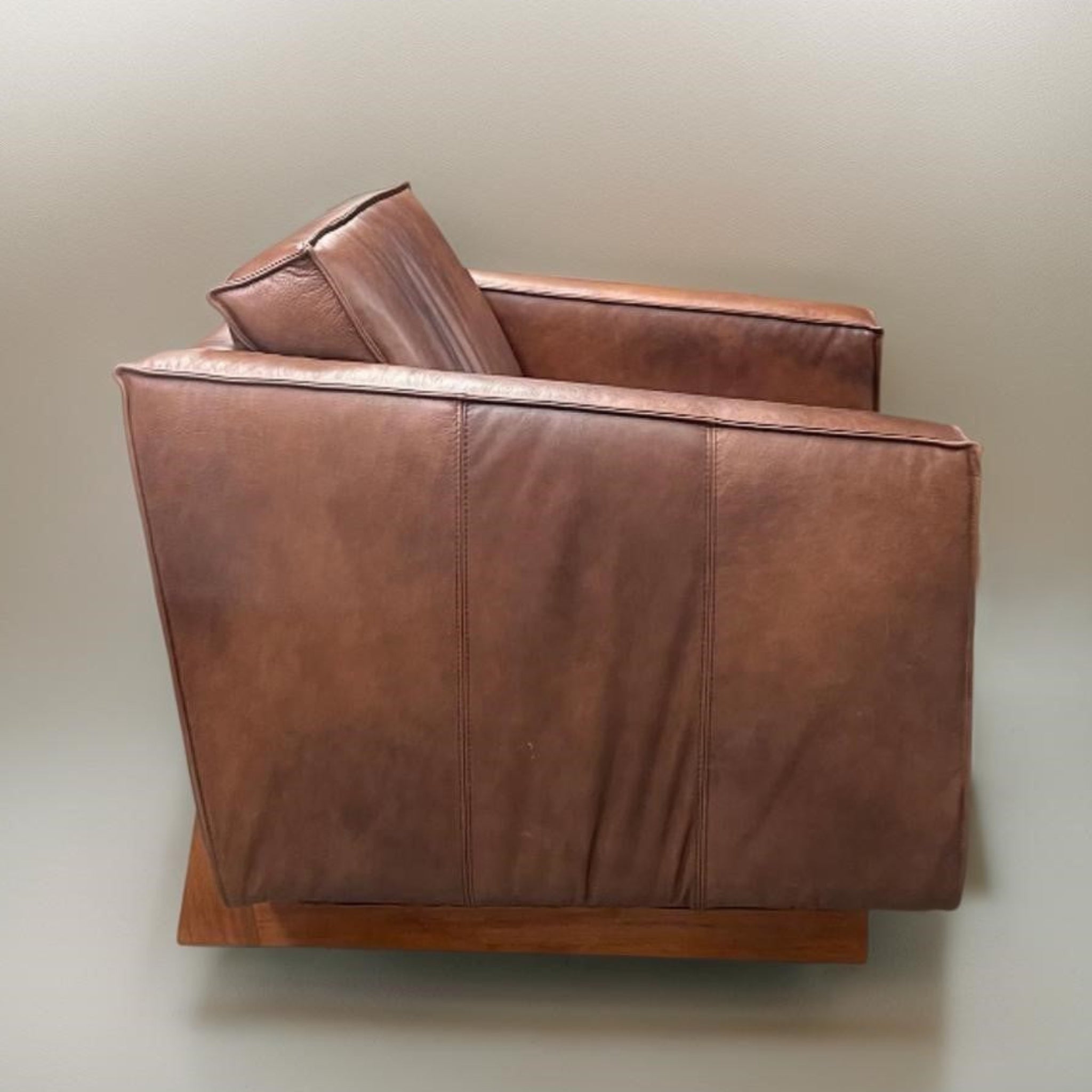 Natural Leather | Cabot Sofa | Saddle Brown