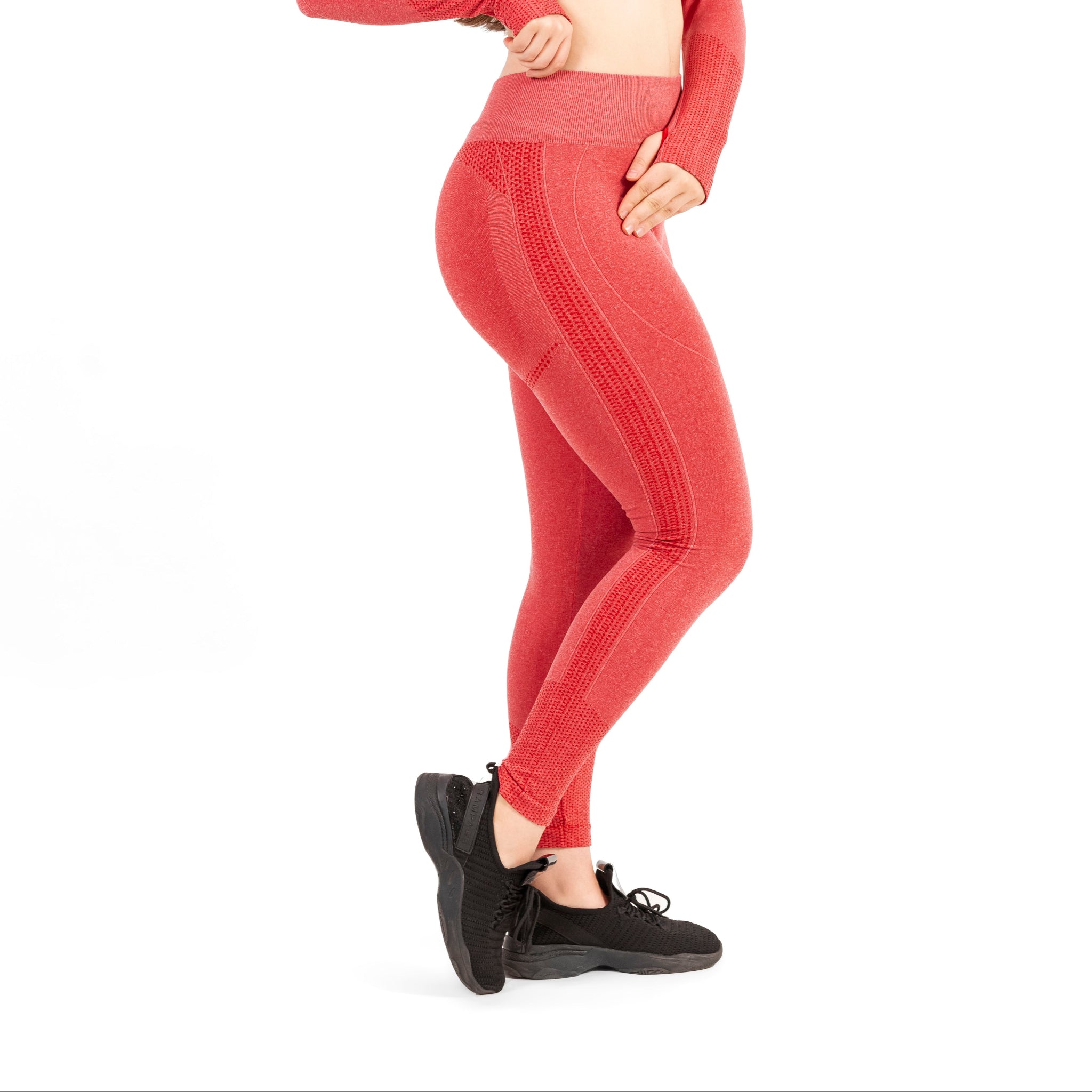 GDA Seamless | Dotted Design High-Waisted Leggings | Cherry