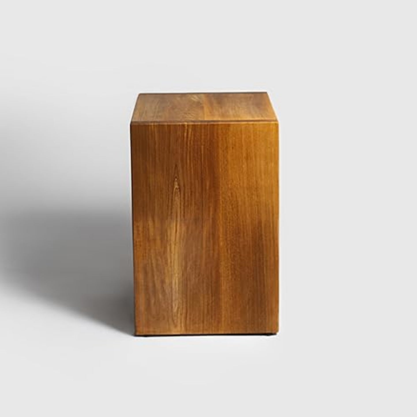 Brossard | Handcrafted Solid Wood Nightstand | Rosamorada Wood