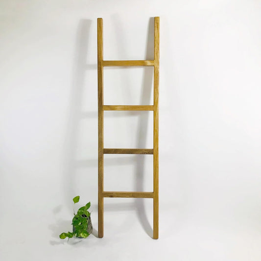 Brossard | Towel Ladder | Natural