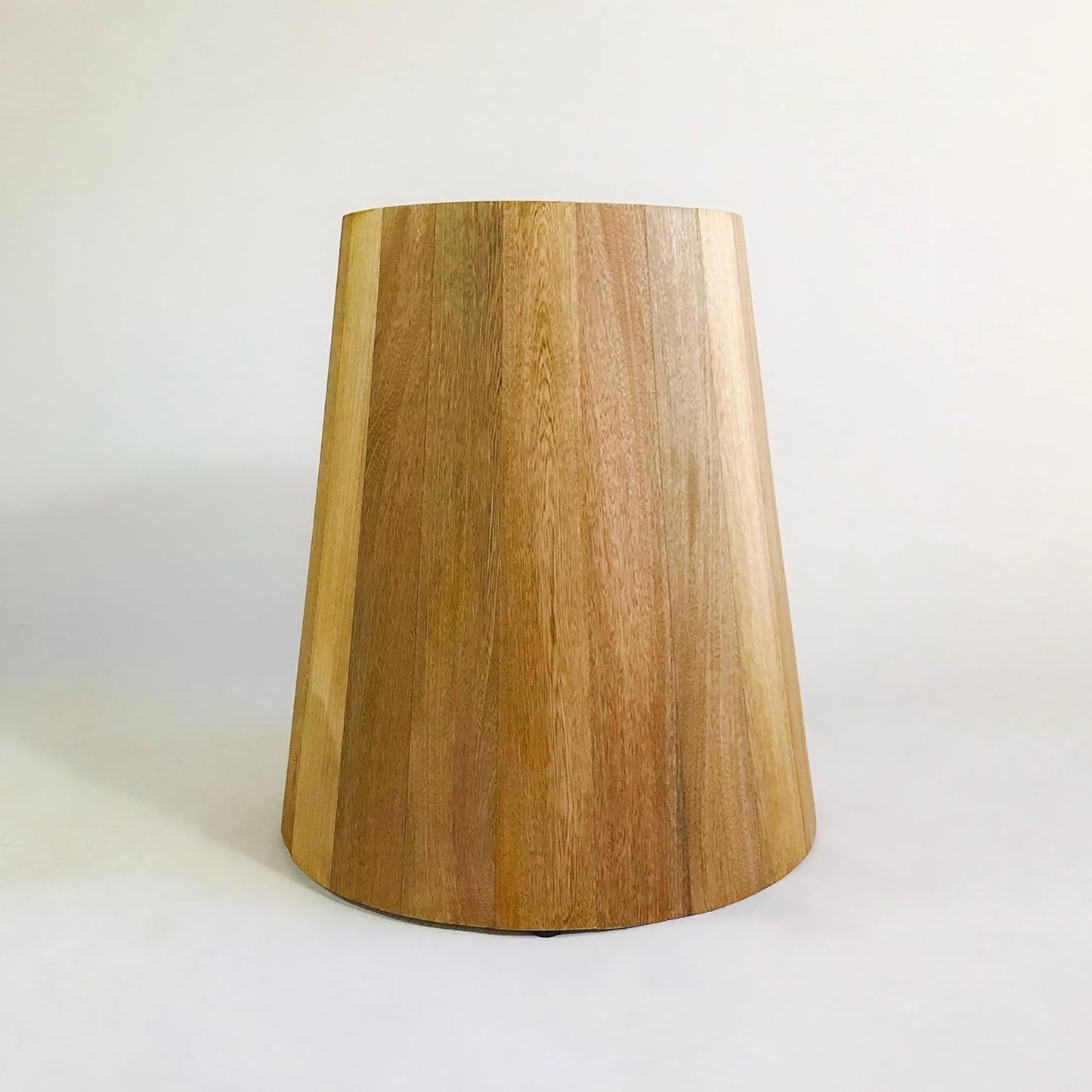 Brossard | Round Dining Table, Cone Base | Natural