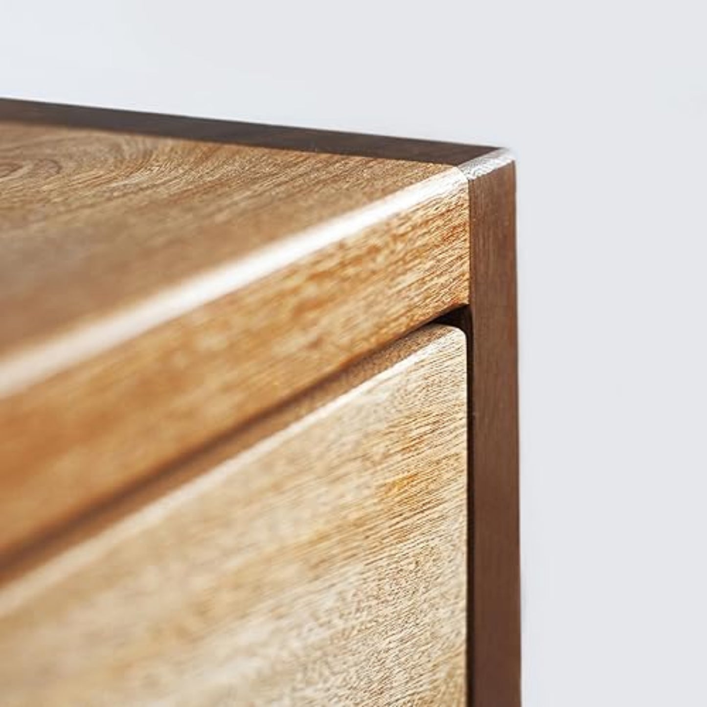 Brossard | Handcrafted Solid Wood Nightstand | Rosamorada Wood