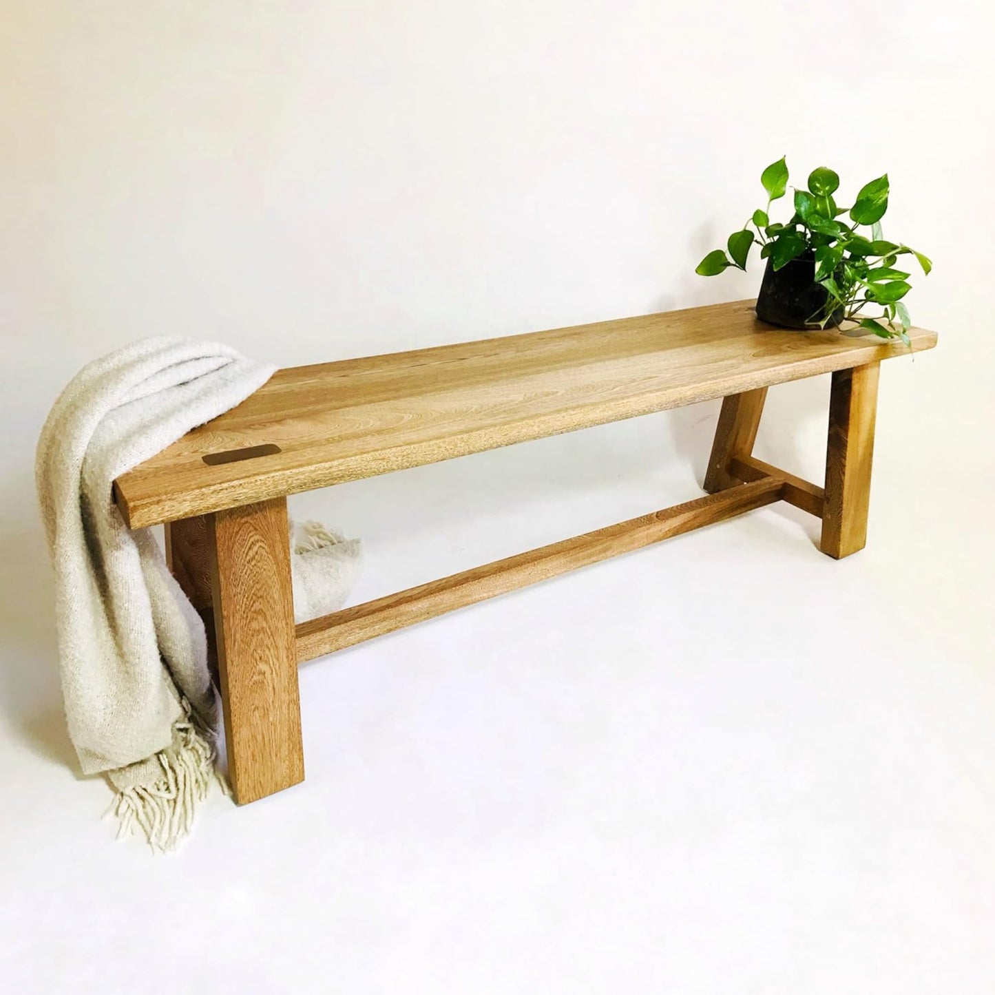 Brossard | Dining or End-of-Bed Bench | Natural