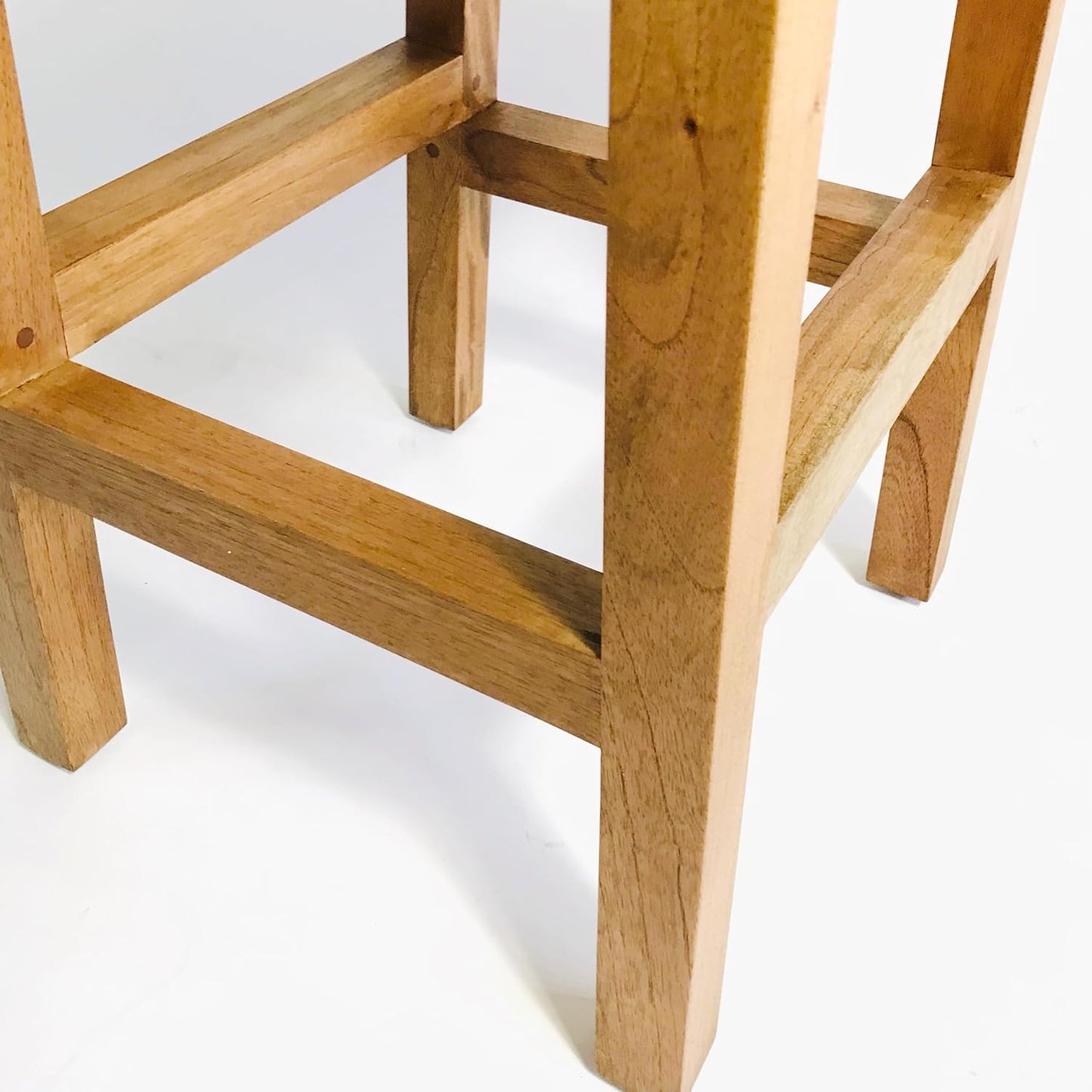 Brossard | High Stool with Backrest, Curved Seat | Natural