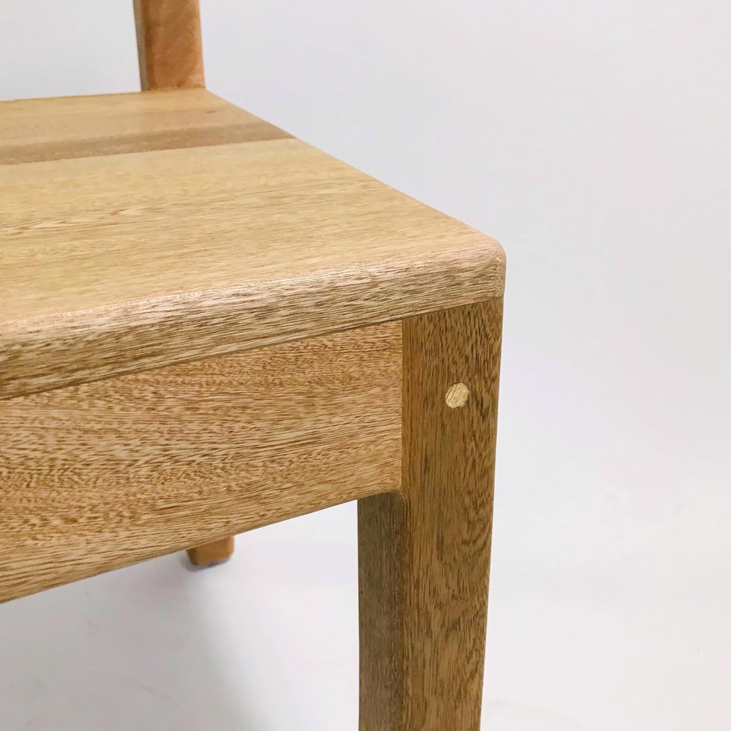 Brossard | Chair Model BR5 | Natural