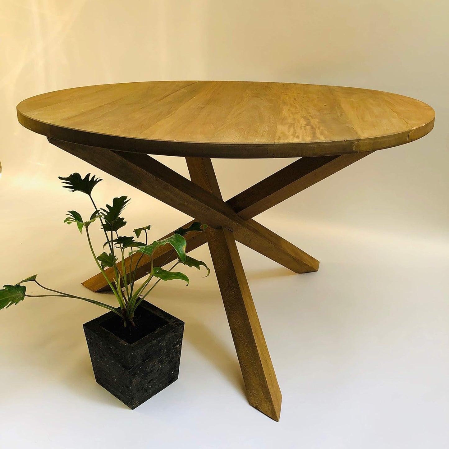 Brossard | Matatena Base Dining Table | Natural