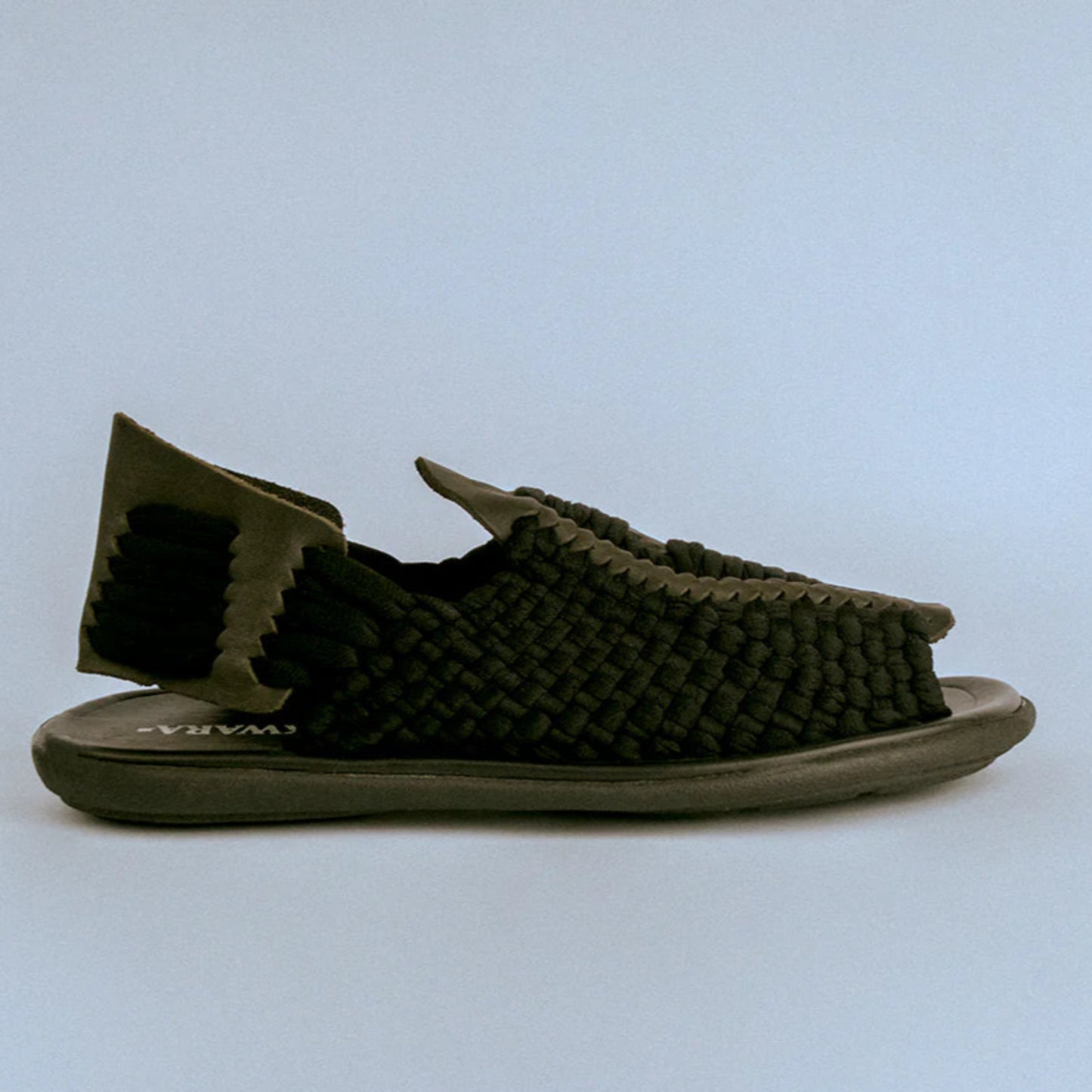 Kwara |  Men´s Sandals Black, Black & White, Beige | Chico