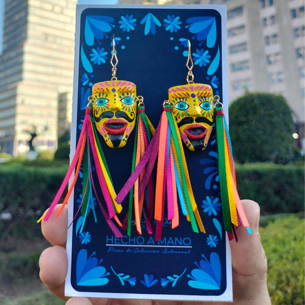 Cautivo | Handmade Máscaras Danzantes Earrings | Yellow