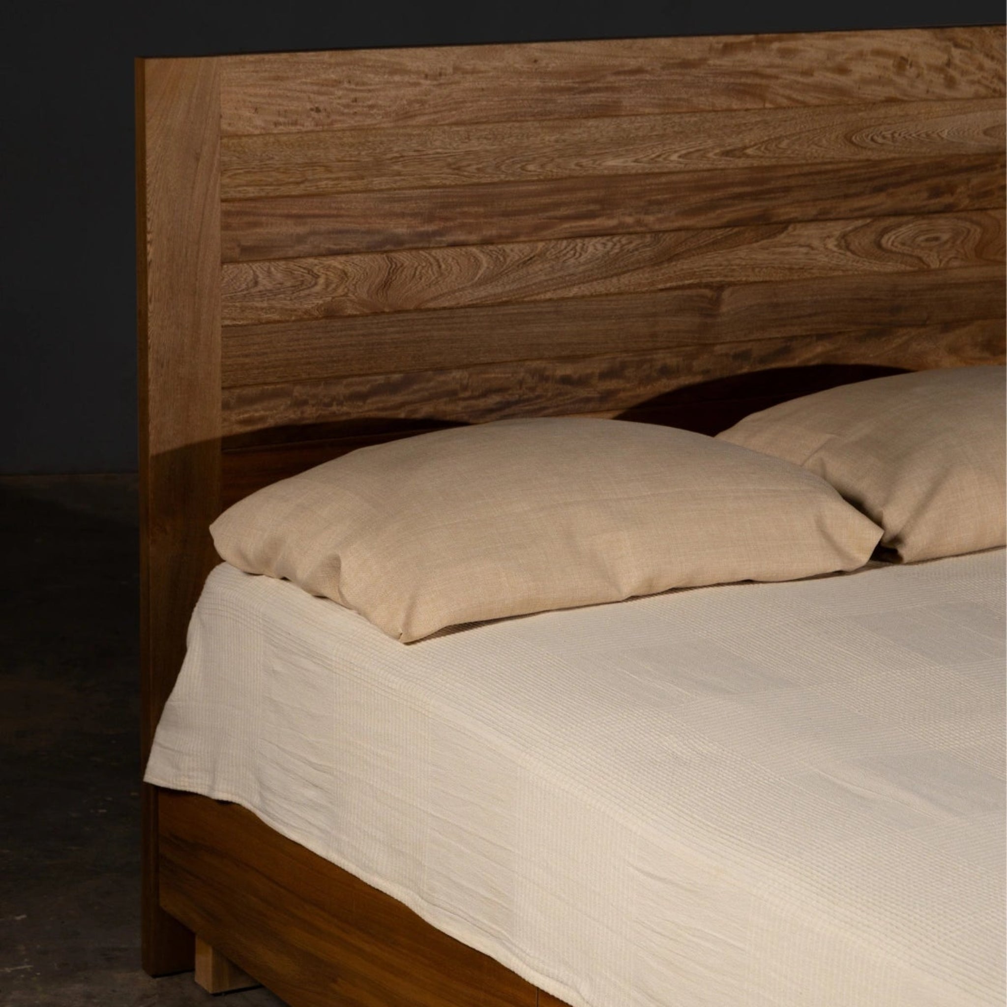 Pergamino | Cabo Twin Headboard | CARCAIN110