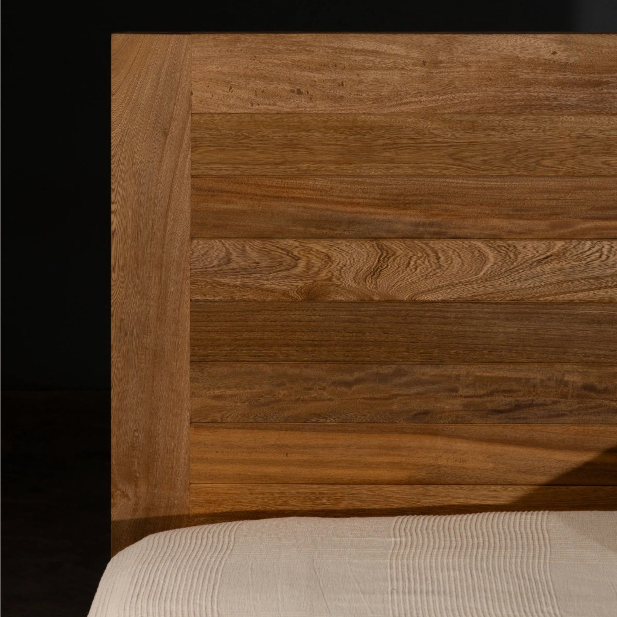 Pergamino | Cabo Queen Headboard | CARCAQU112