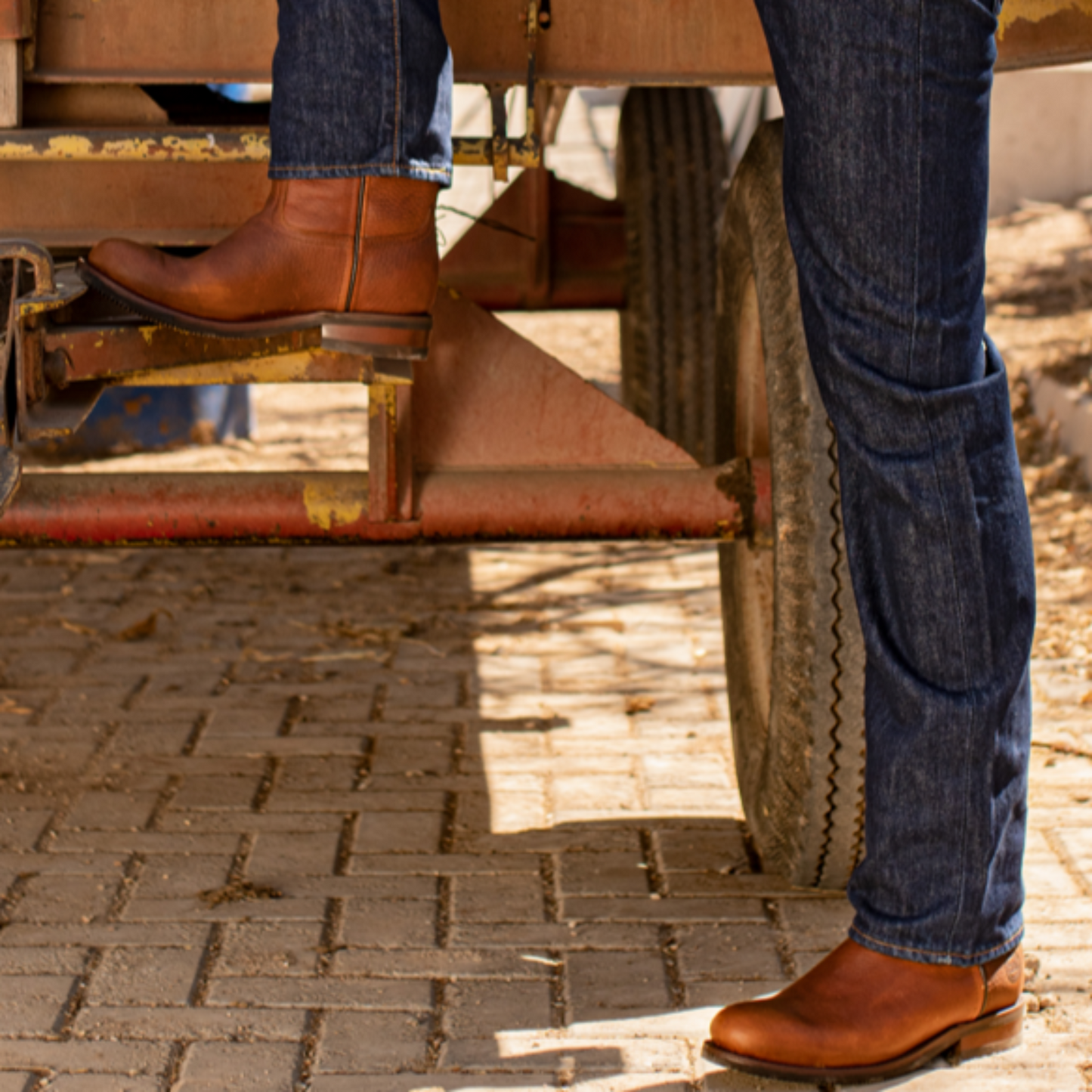 7 Leguas | Men's Ocher Leather Roper Boot Rubber Sole | 1000-JA