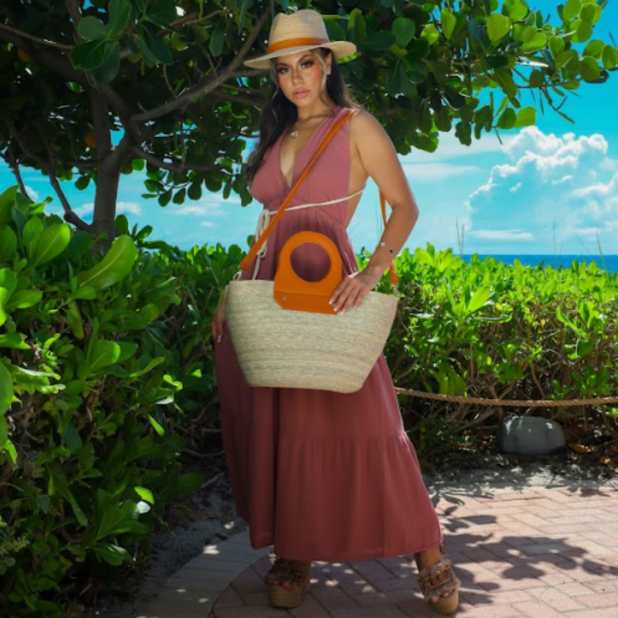 By Del Rio | Casual Pool Party Palm Leaf Bag | White, Black, Pumpkin, Red, Green