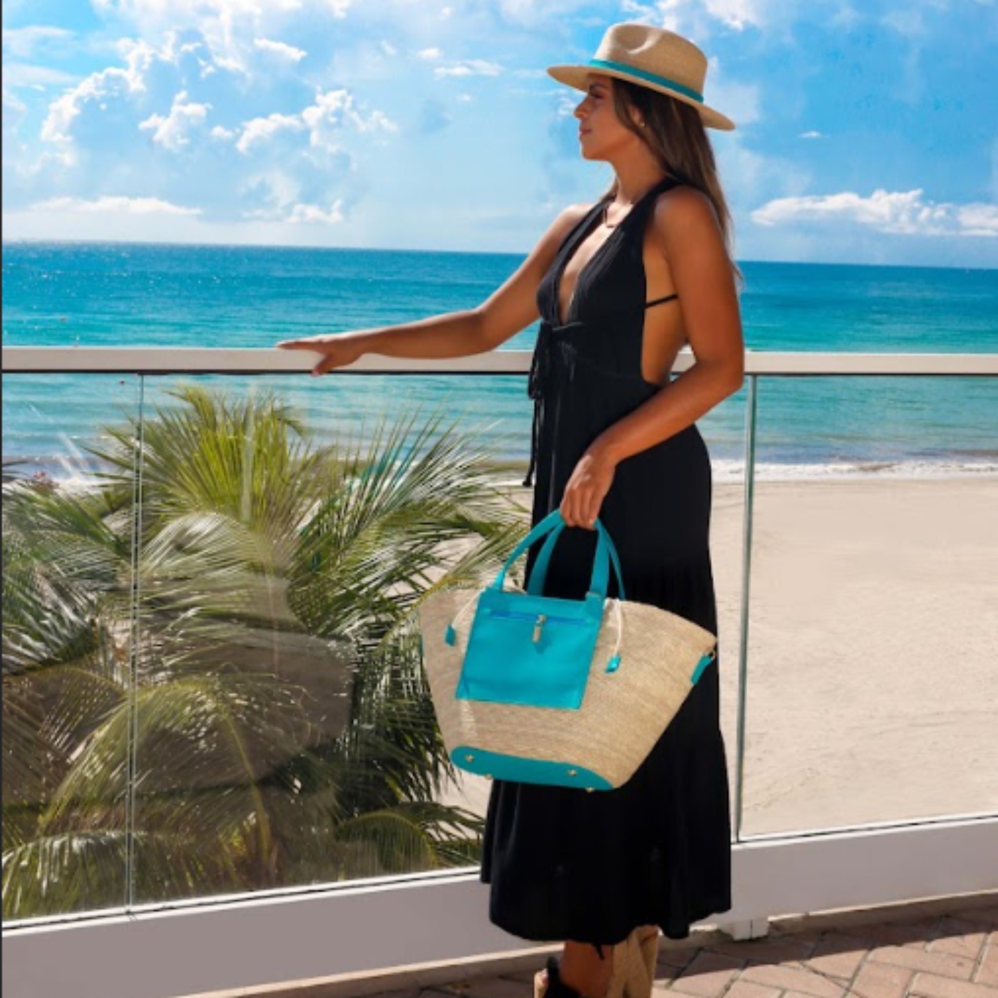 By Del Rio | Casual Palm Leaf Beach Bag | Various Colors