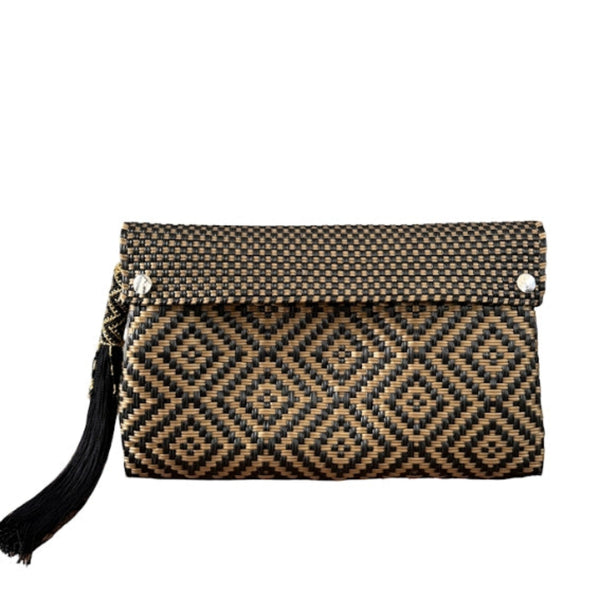 Ela Kovuna | Women's Handcrafted Clutch | Black and Gold