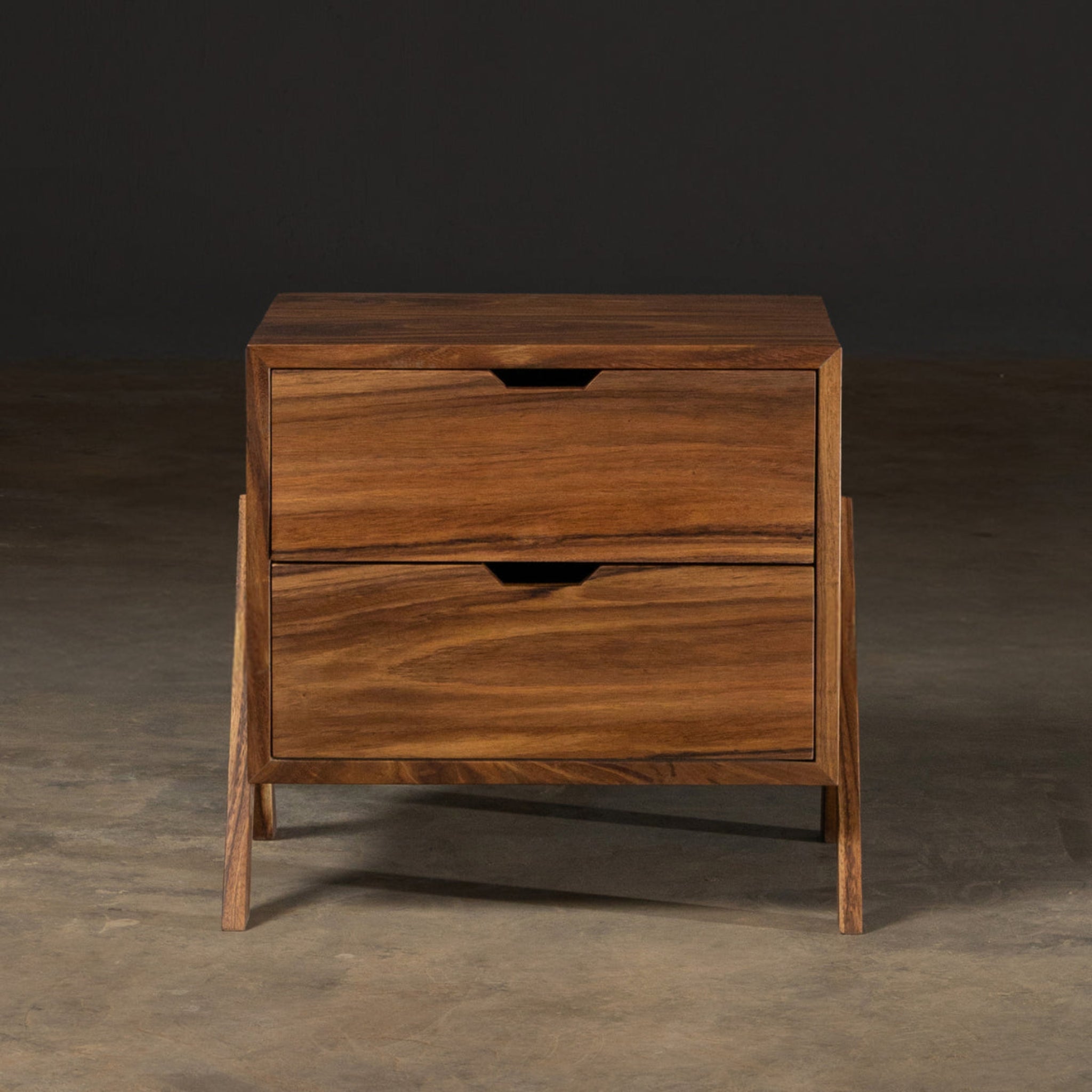 Pergamino | Roma Nightstand | BURROUN599