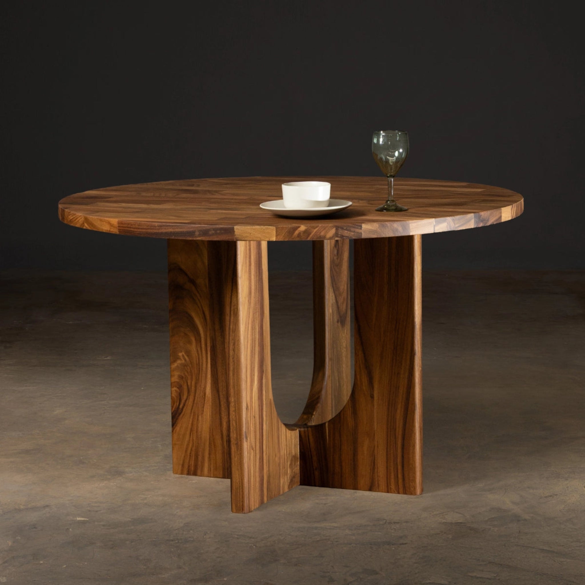 Pergamino | Palermo Dining Table | COCPACH489