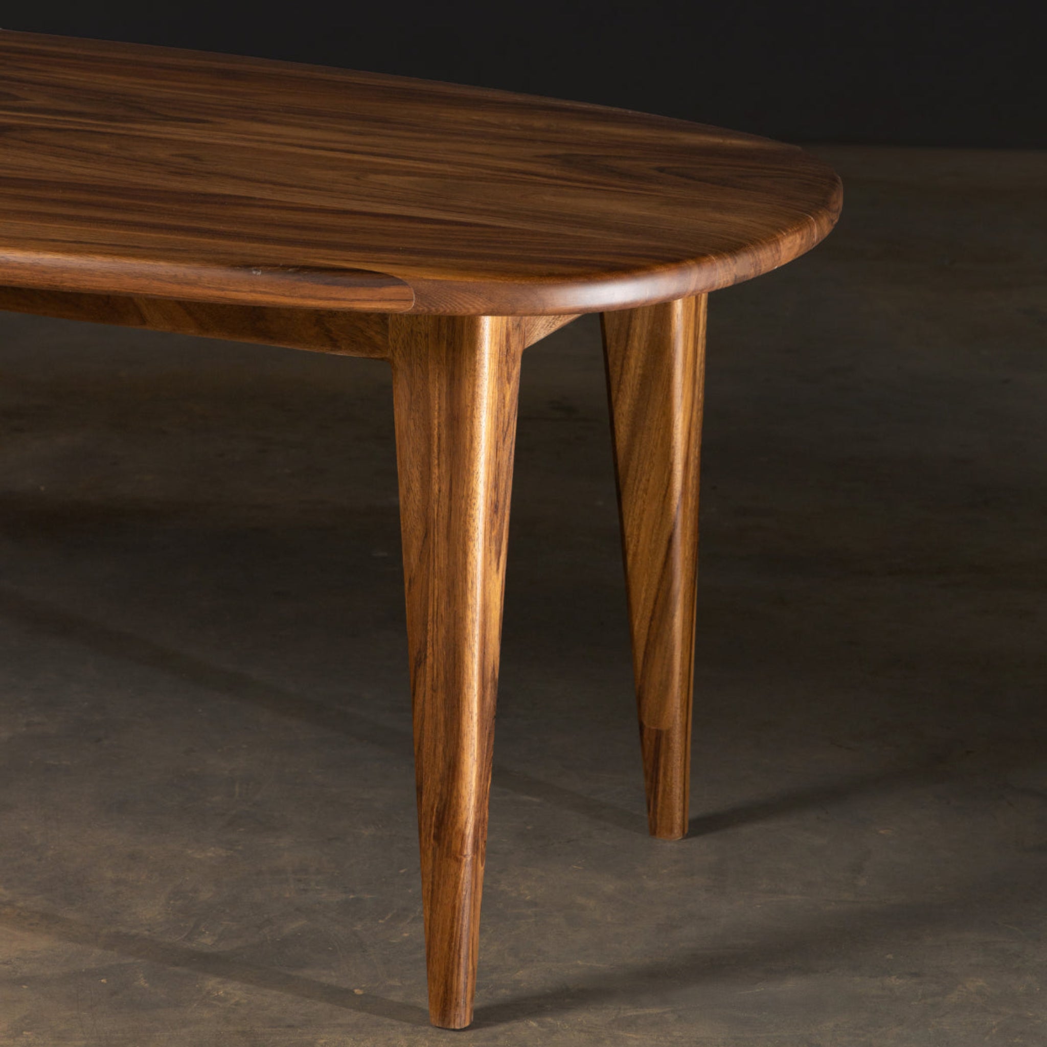Pergamino | Perula Dining Table | COCPEUN128