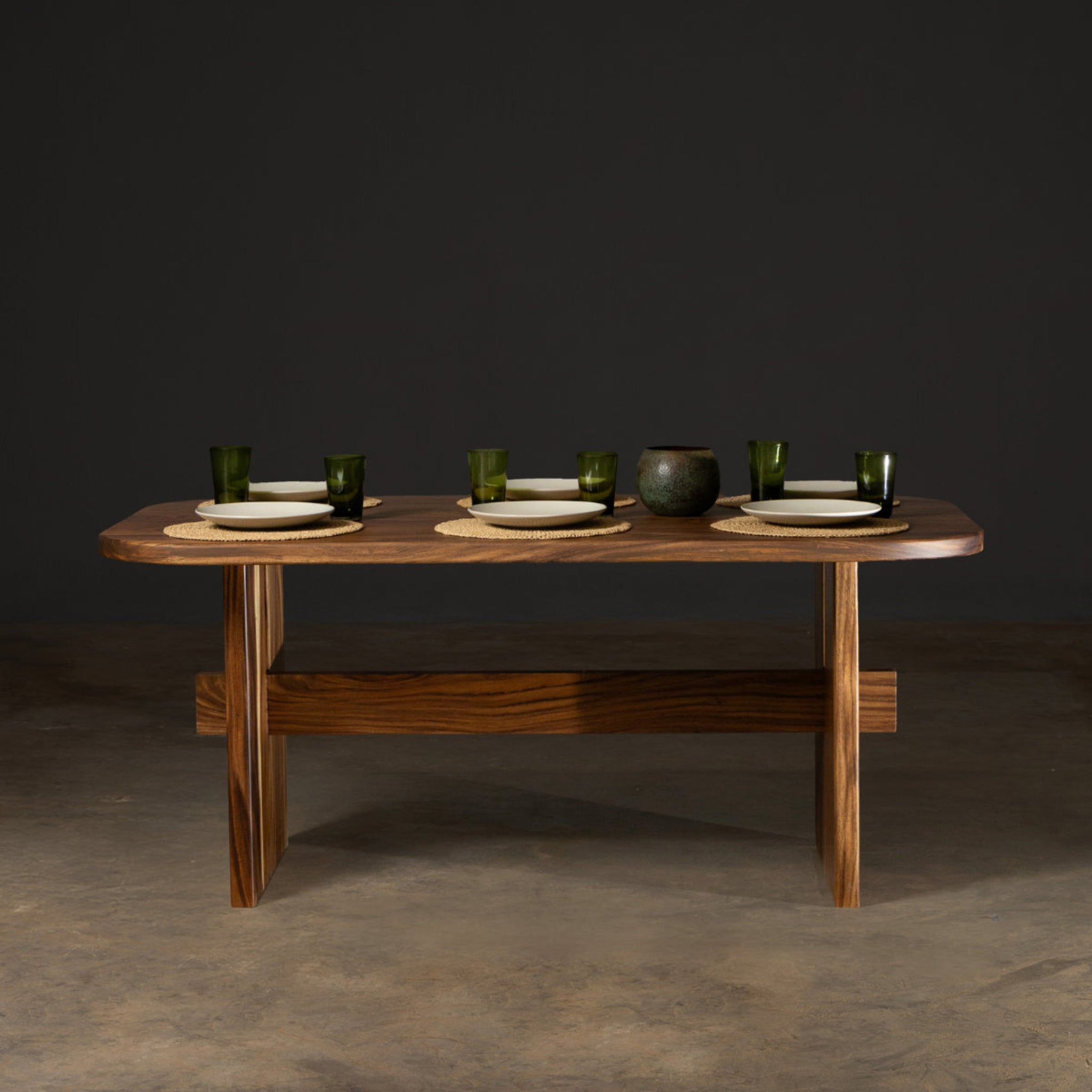 Pergamino | Zicatela Dining Table | COCZIUN390
