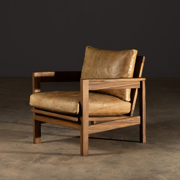 Pergamino | Prado Lounge Chair | SISPRUN413