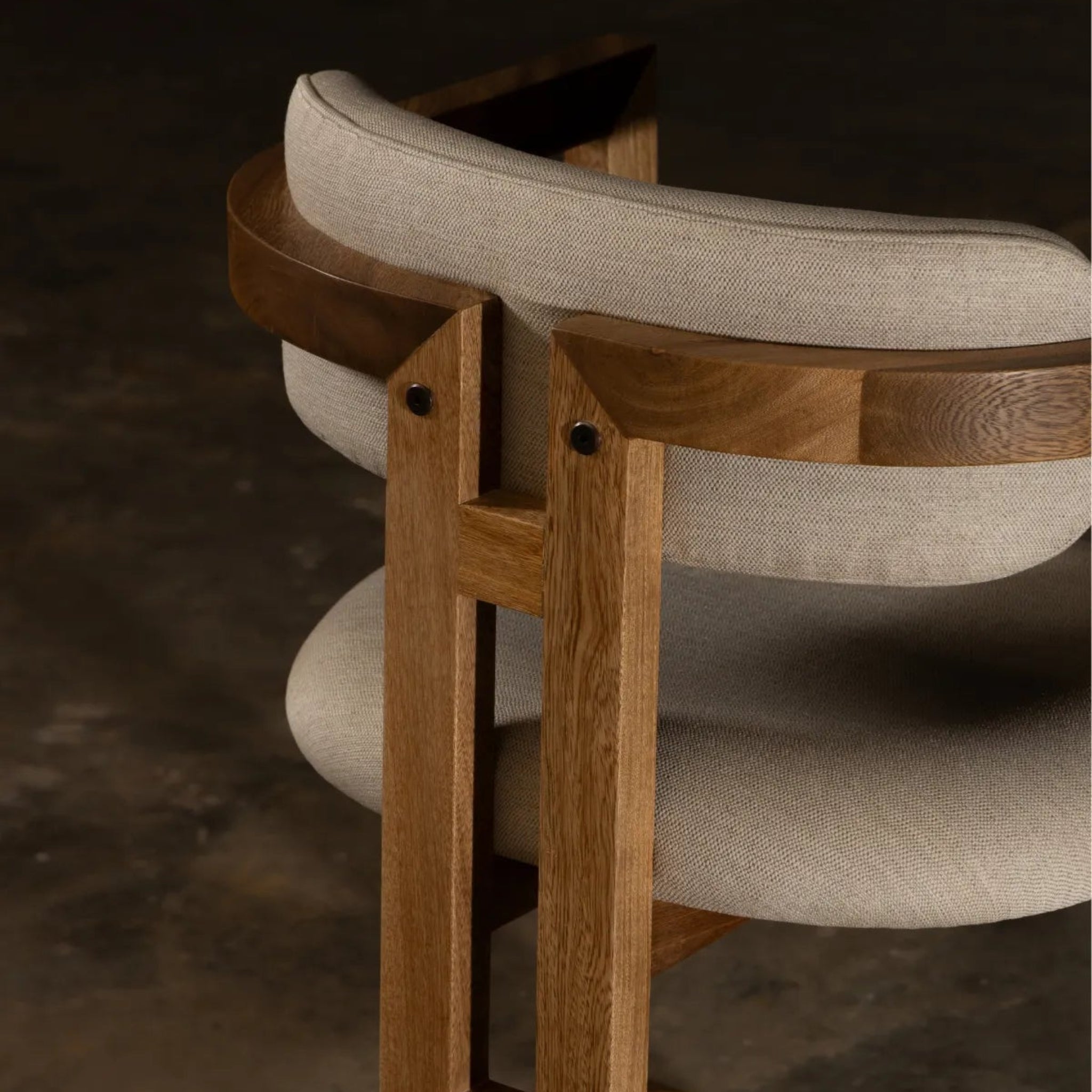 Pergamino | Roma Kitchen Stool | BACROUN523